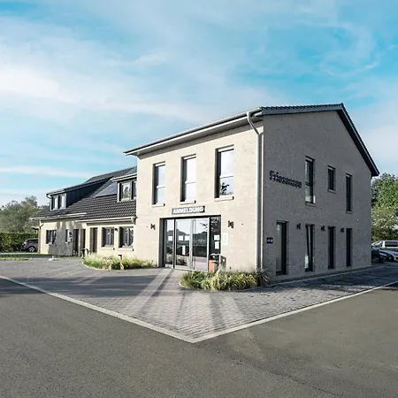 Friesensee Camping Und Ferienpark Wittmund Exterior foto
