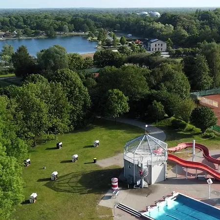 Friesensee Camping Und Ferienpark Wittmund Exterior foto